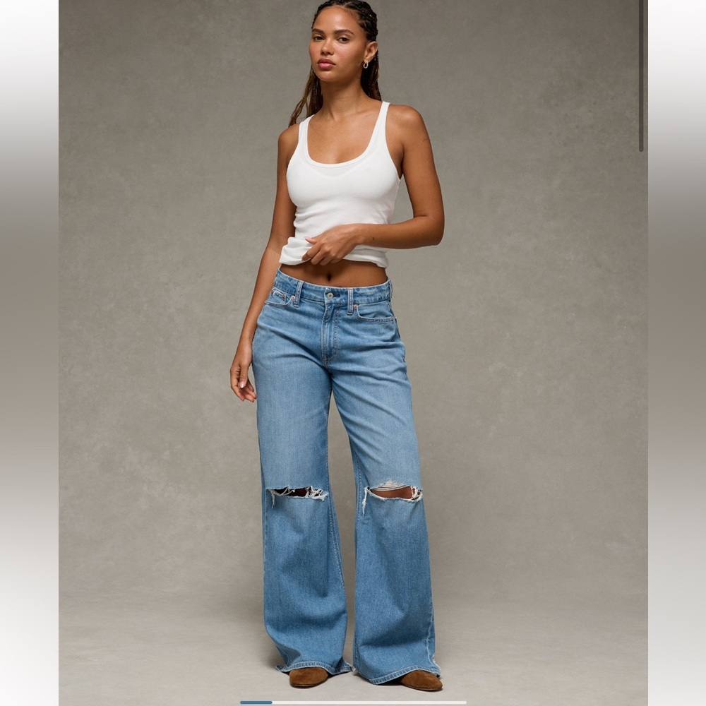 AE Dreamy Drape Stretch Curvy Ripped Super High Waisted Baggy Wide Leg 14/32 R